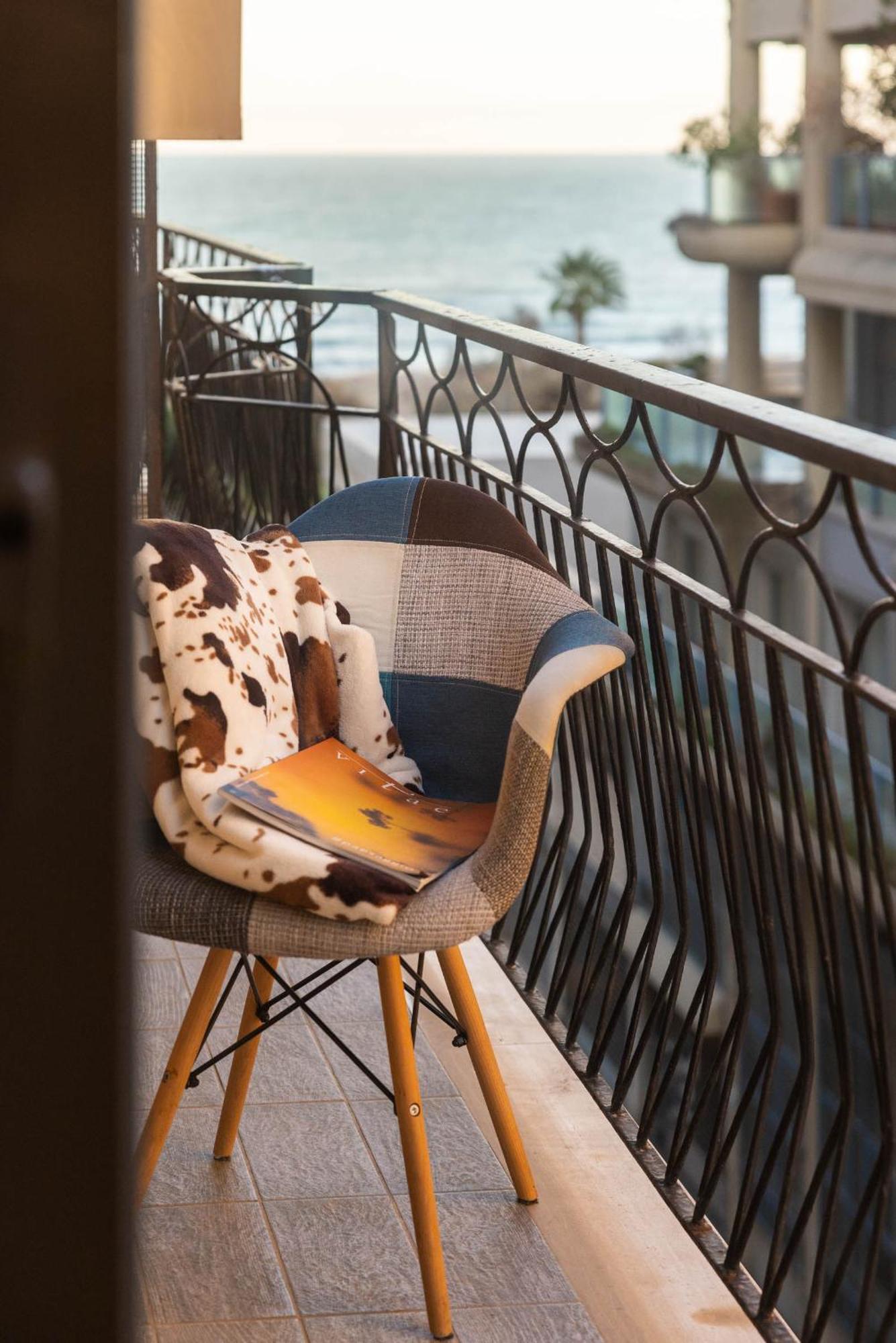 Appartement Casa Dei Visionari - Mare à Bari Extérieur photo